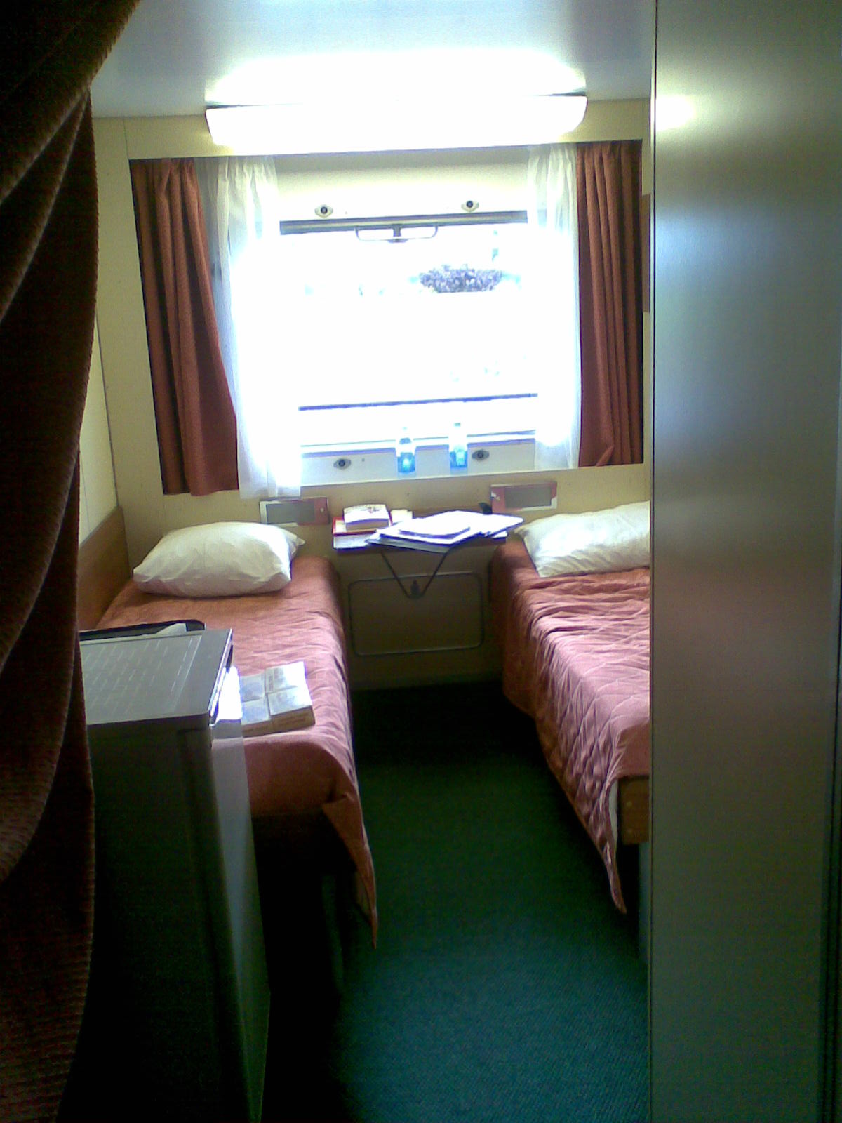 MS Chernyshevsky middle-deck-cabin_20526365932_o.jpg